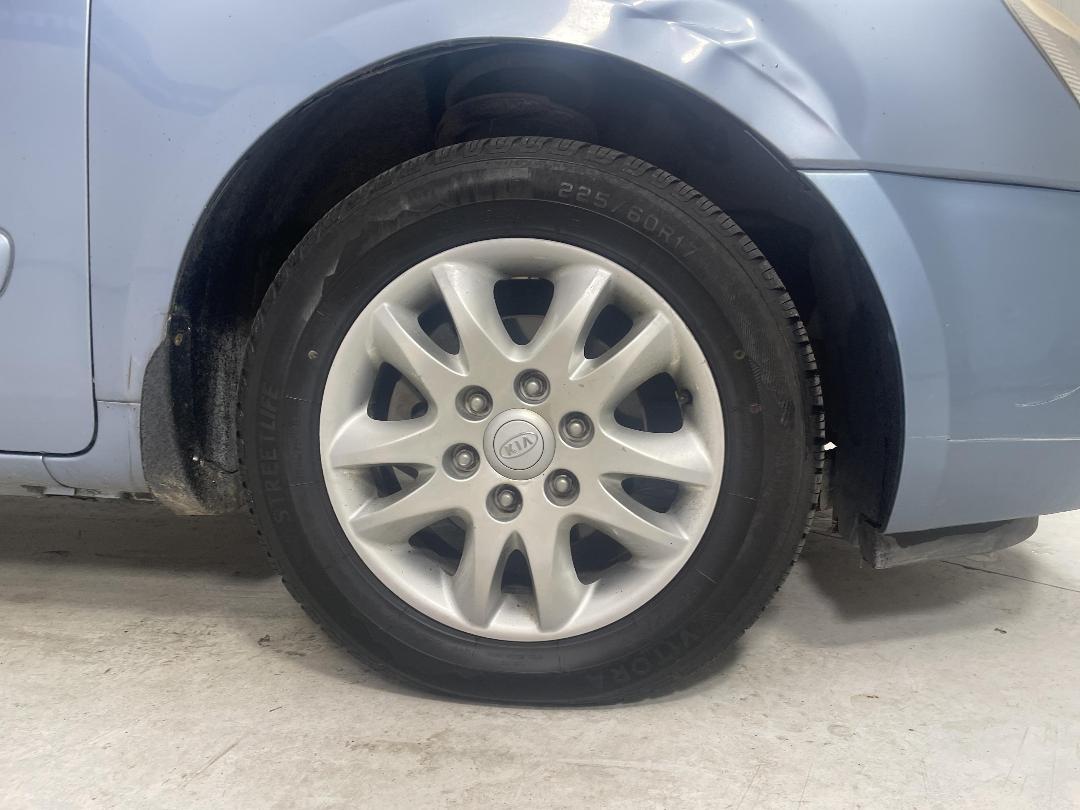 Photo '9' of KIA Carnival