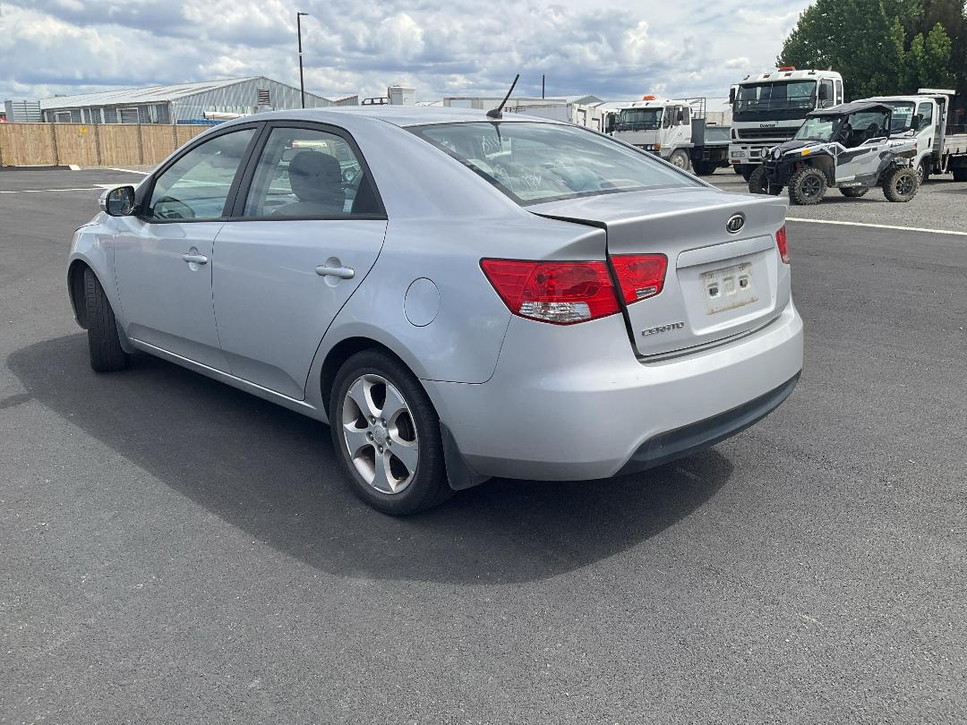 Photo '4' of KIA Cerato LX Photo '4' of KIA Cerato LX