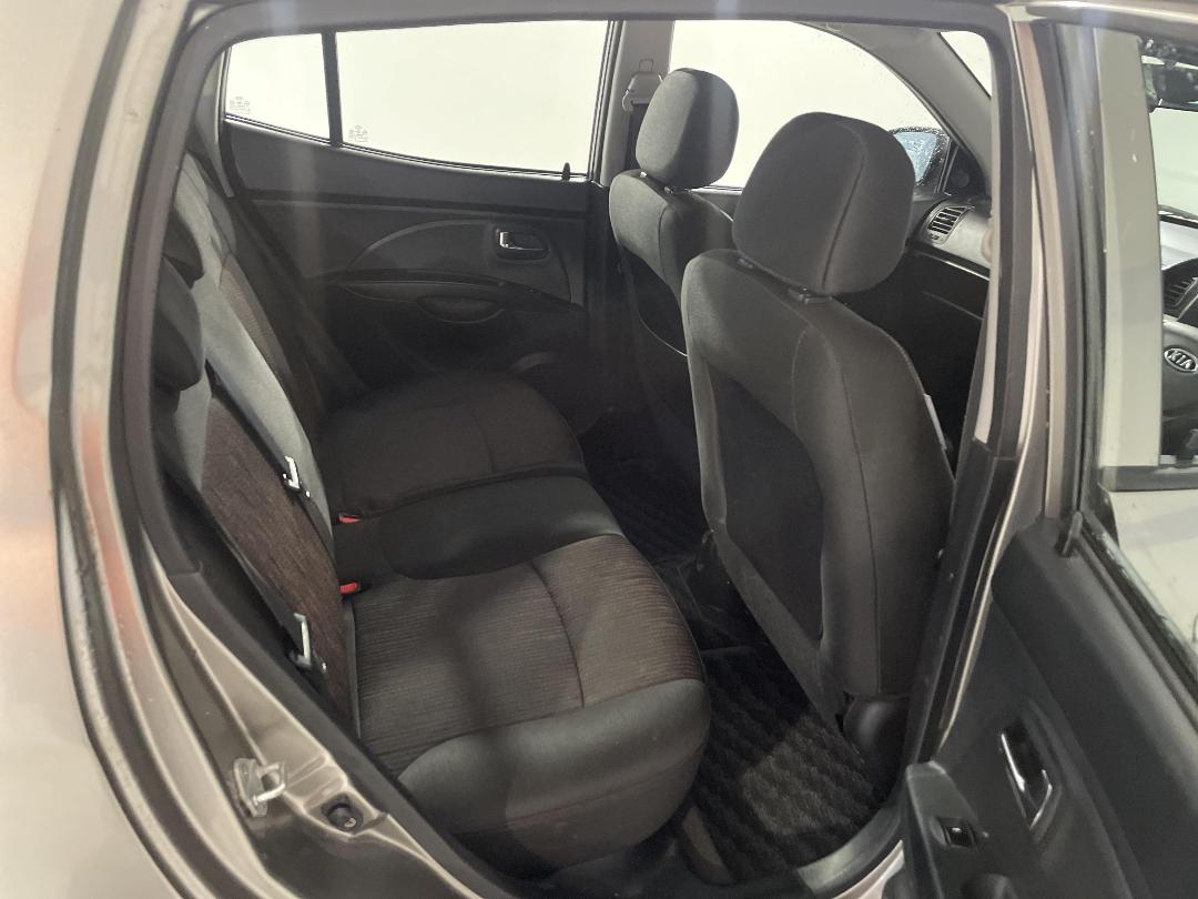 Photo '20' of KIA Picanto