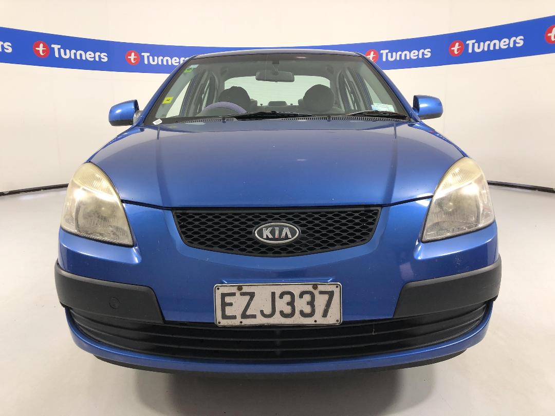 Photo '2' of KIA RIO Photo '2' of KIA RIO