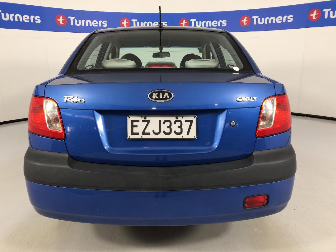 Photo '6' of KIA RIO Photo '6' of KIA RIO