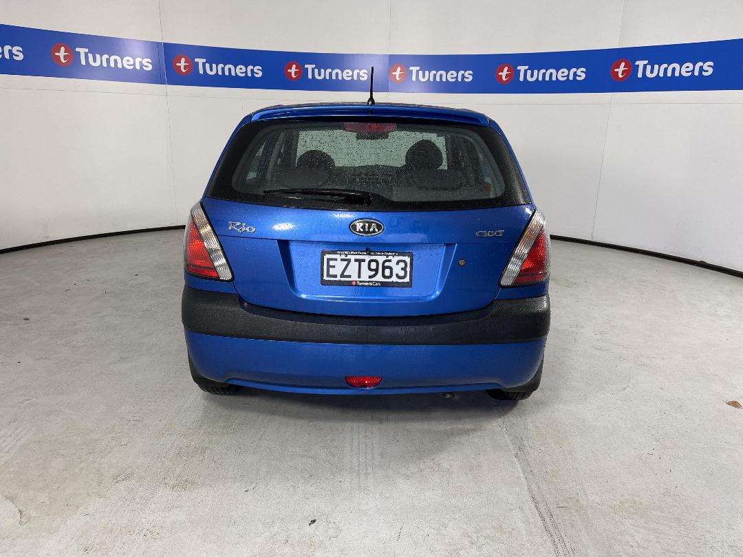 Photo '6' of KIA RIO