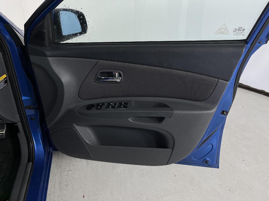 Photo '15' of KIA RIO