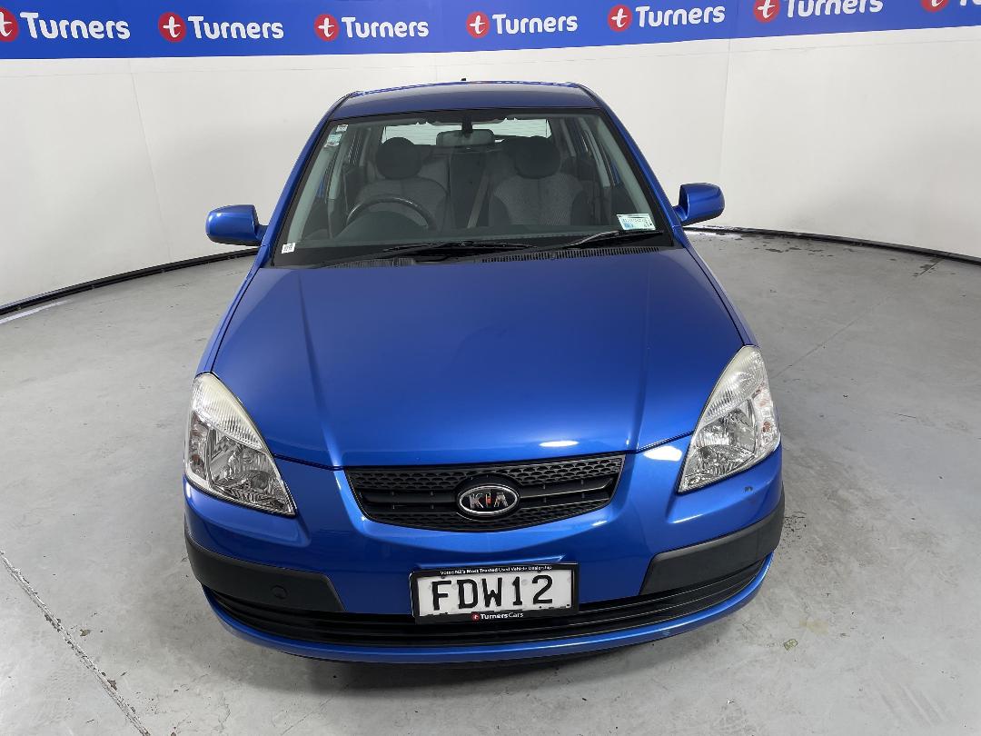 Photo '2' of KIA RIO