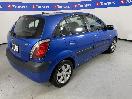 Thumbnail '7' of KIA RIO