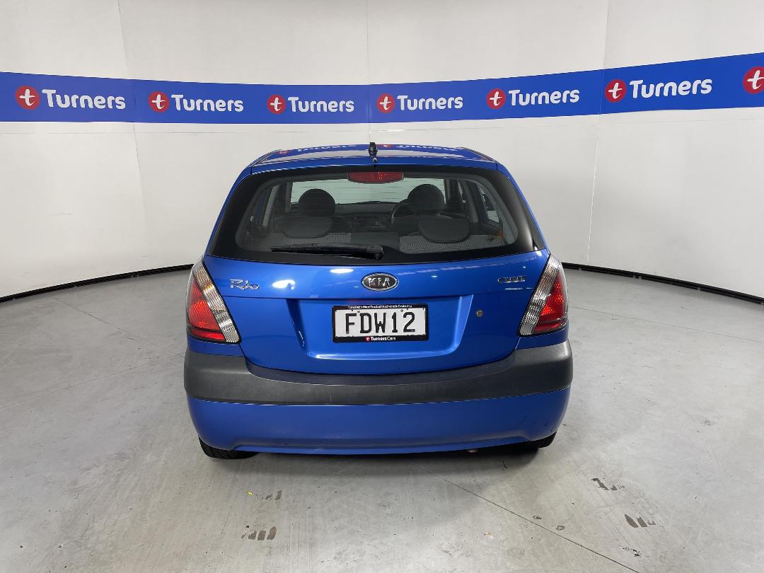 Photo '6' of KIA RIO