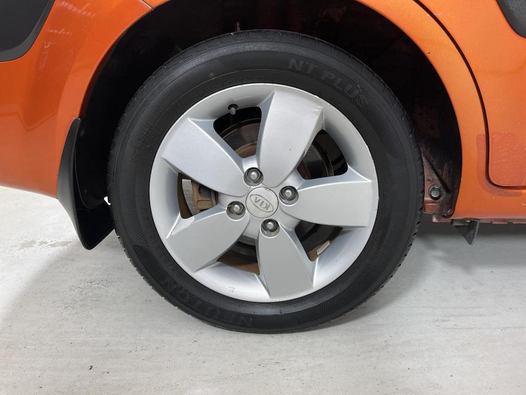 Photo '12' of KIA RIO Photo '12' of KIA RIO