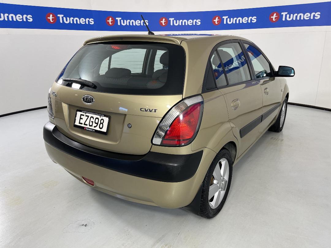 Photo '7' of KIA RIO