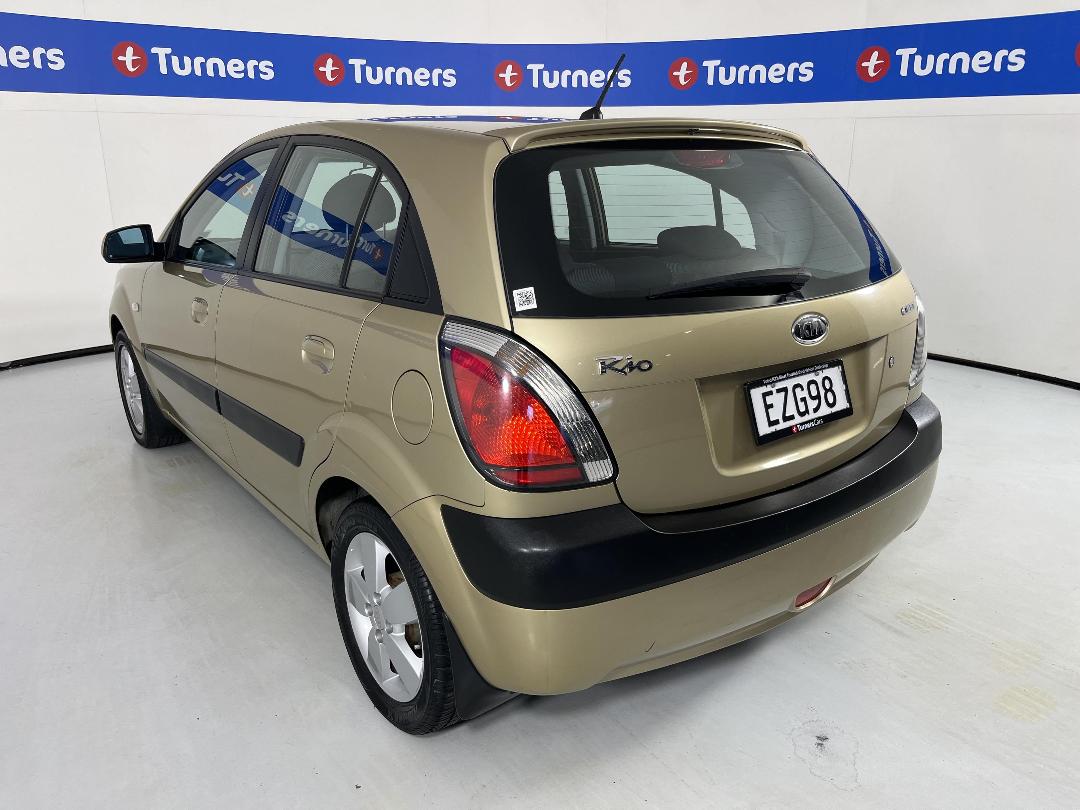 Photo '5' of KIA RIO