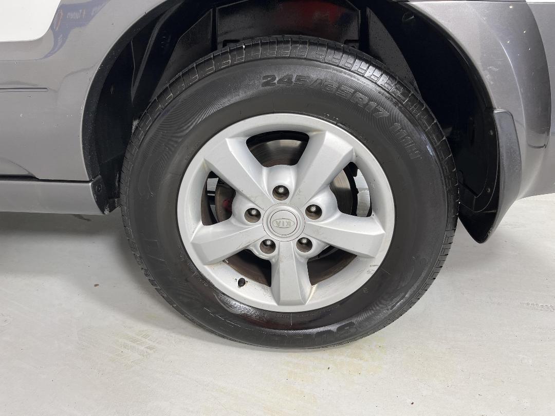 Photo '11' of KIA Sorento