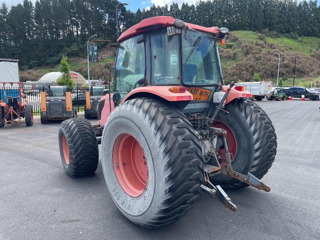 Photo '6' of Kubota M8540 Tractor