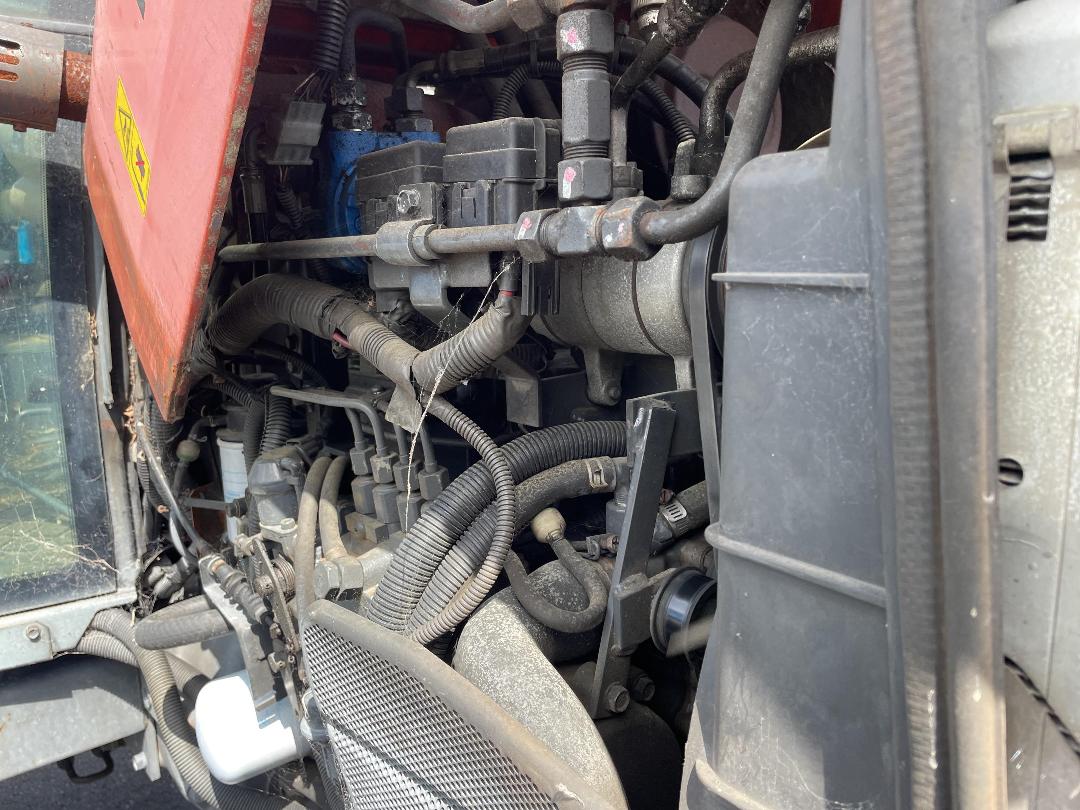 Photo '18' of Kubota M8540 Tractor