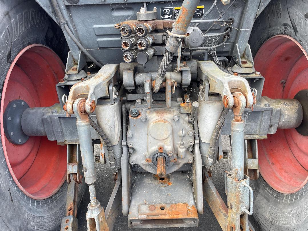 Photo '22' of Kubota M8540 Tractor