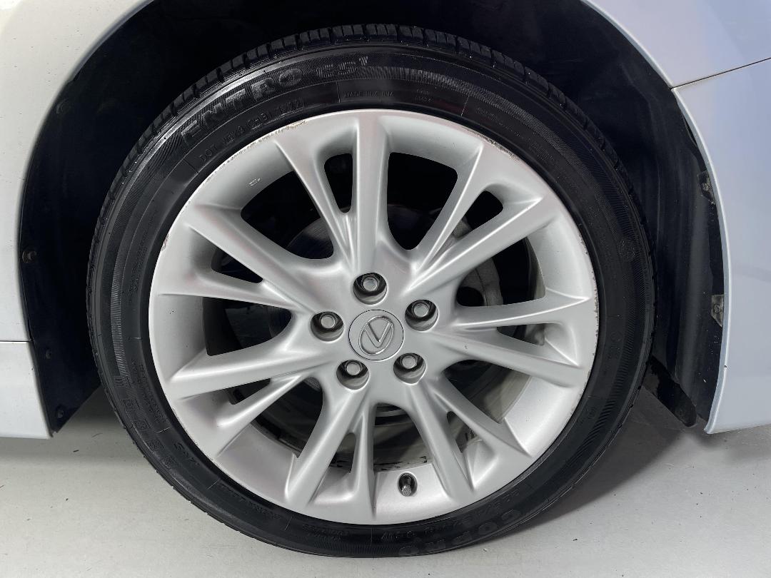 Photo '9' of Lexus HS250H