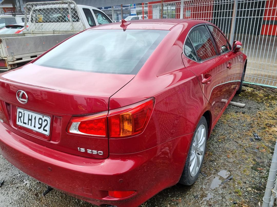 Photo '4' of Lexus IS250