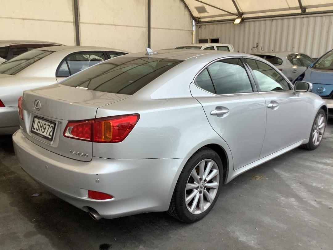 Photo '4' of Lexus IS250