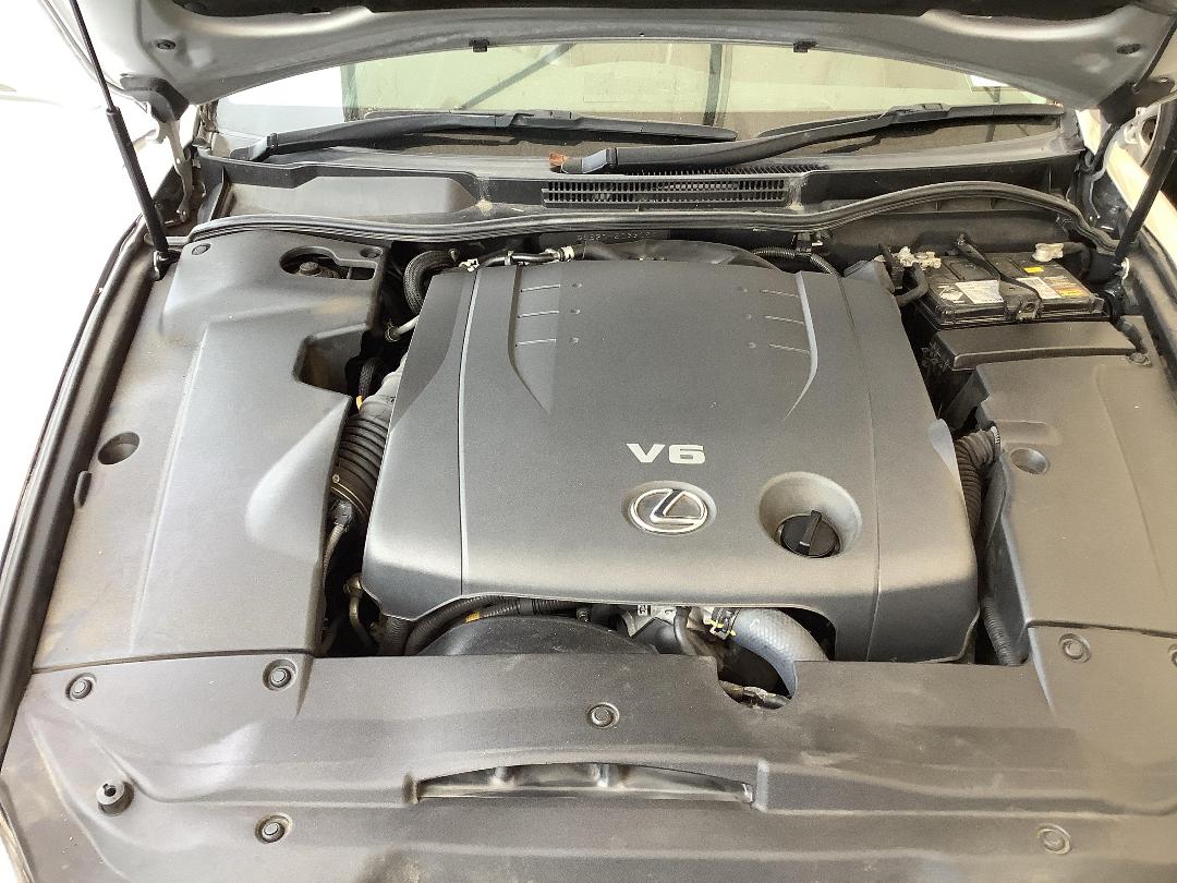 Photo '8' of Lexus IS250