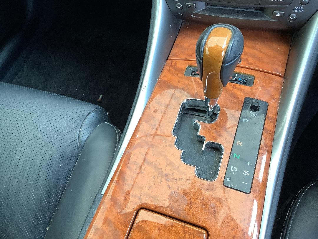 Photo '13' of Lexus IS250