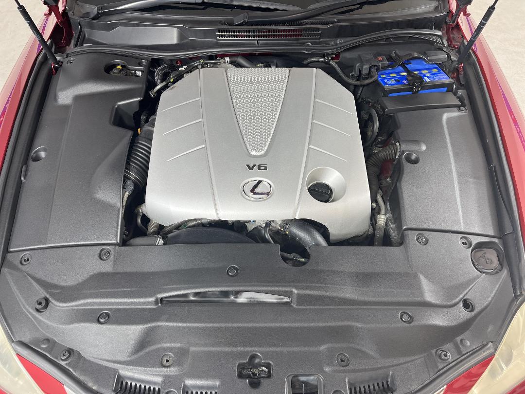 Photo '13' of Lexus IS350 Photo '13' of Lexus IS350