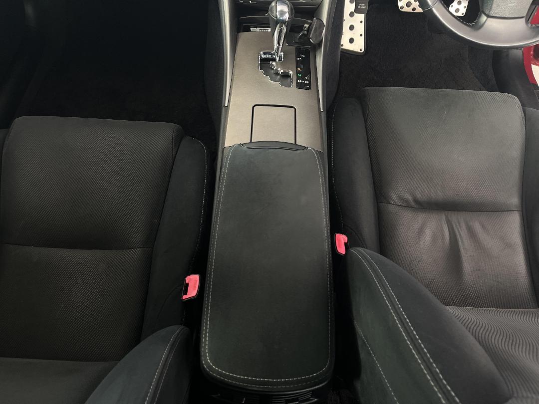 Photo '18' of Lexus IS350 Photo '18' of Lexus IS350