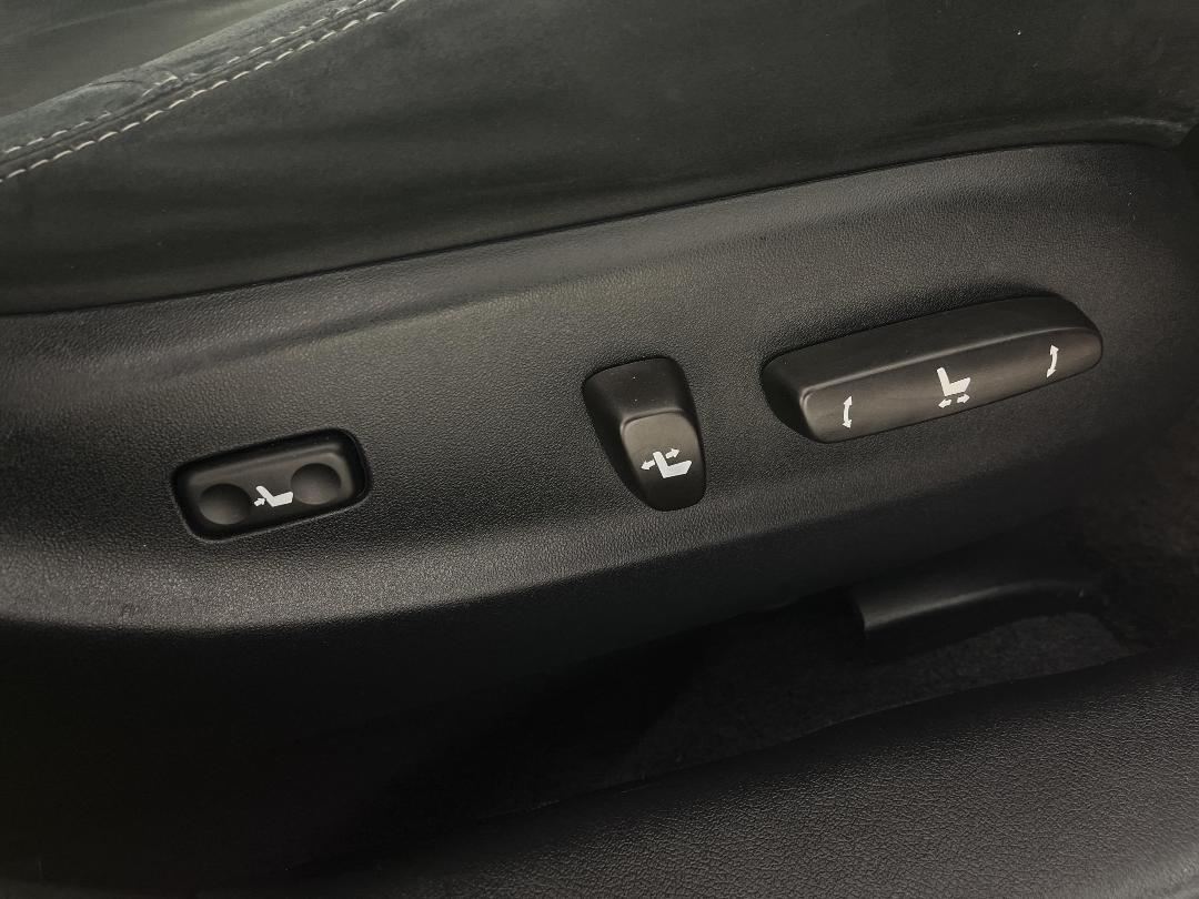 Photo '24' of Lexus IS350 Photo '24' of Lexus IS350