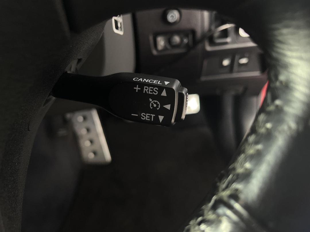 Photo '26' of Lexus IS350 Photo '26' of Lexus IS350