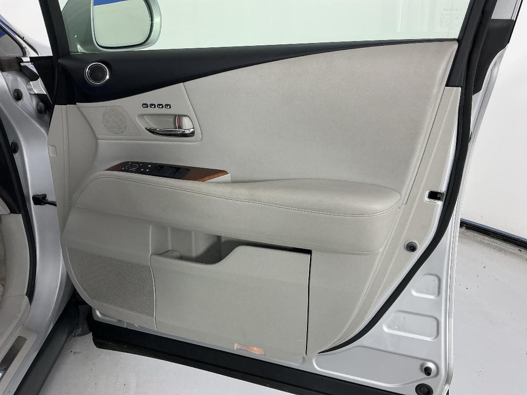 Photo '15' of Lexus RX350