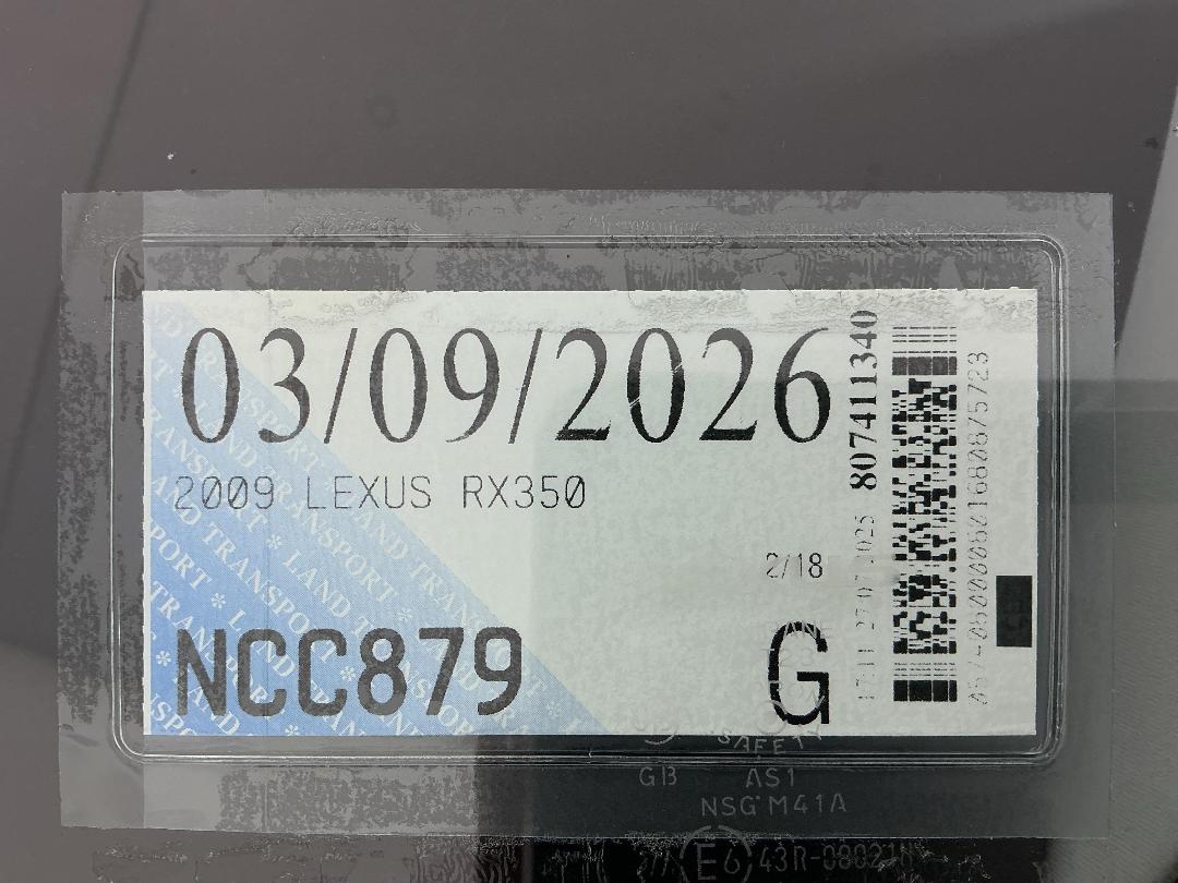 Photo '28' of Lexus RX350