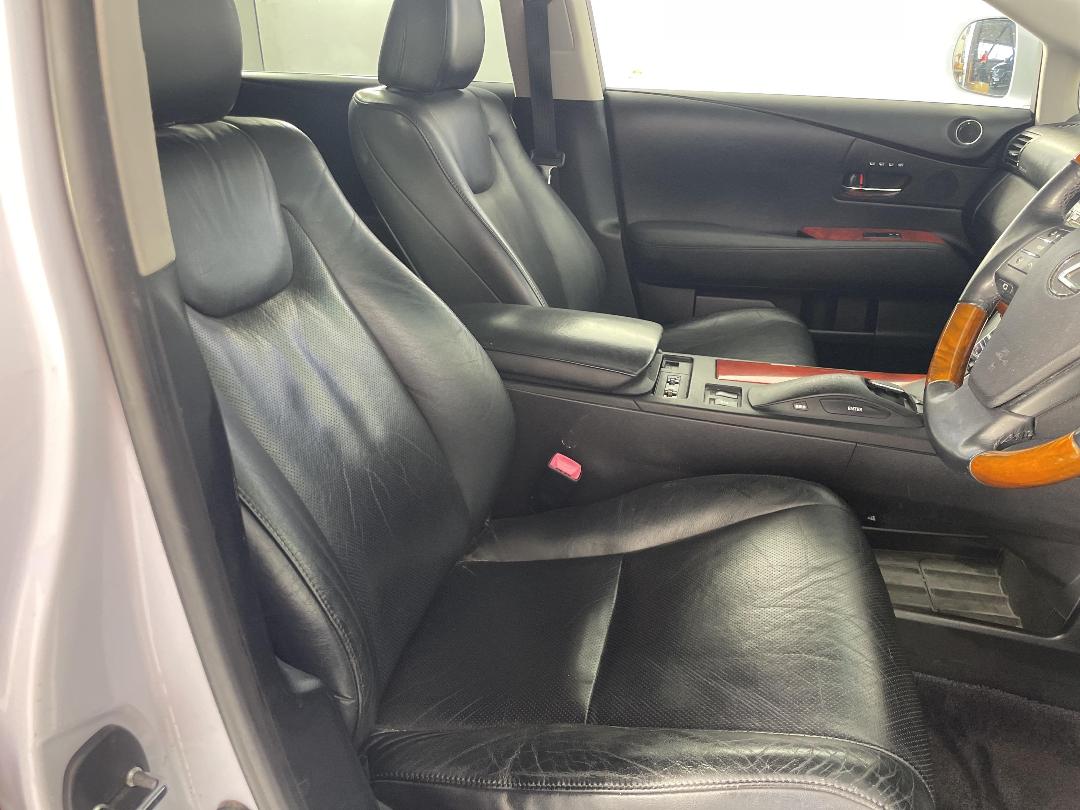 Photo '16' of Lexus RX450H