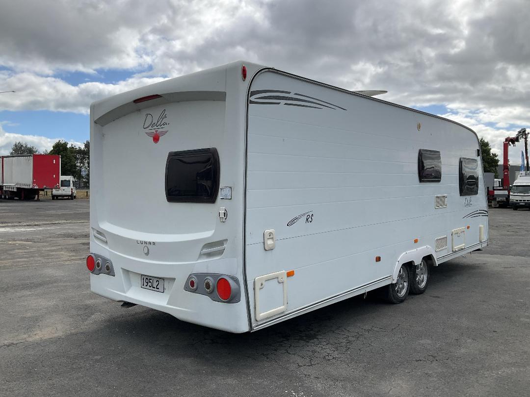Photo '3' of Lunar Delta RS Caravan - Tandem Photo '3' of Lunar Delta RS Caravan - Tandem