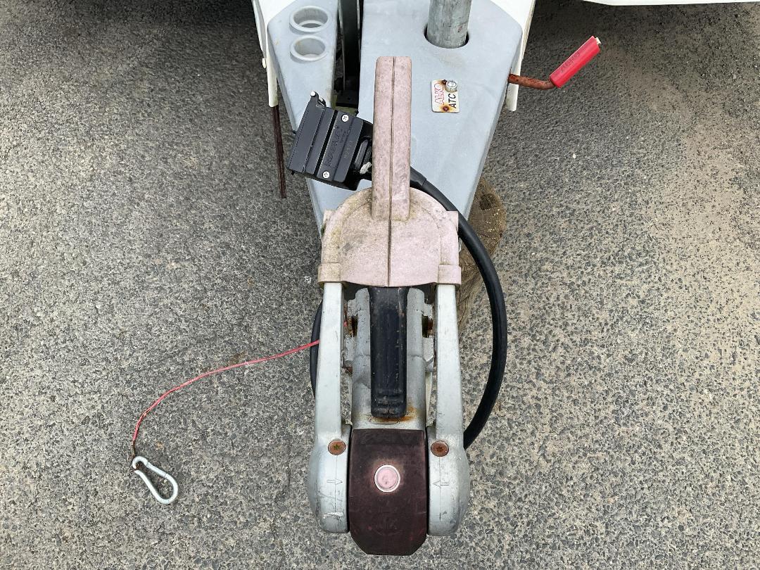 Photo '9' of Lunar Delta RS Caravan - Tandem Photo '9' of Lunar Delta RS Caravan - Tandem