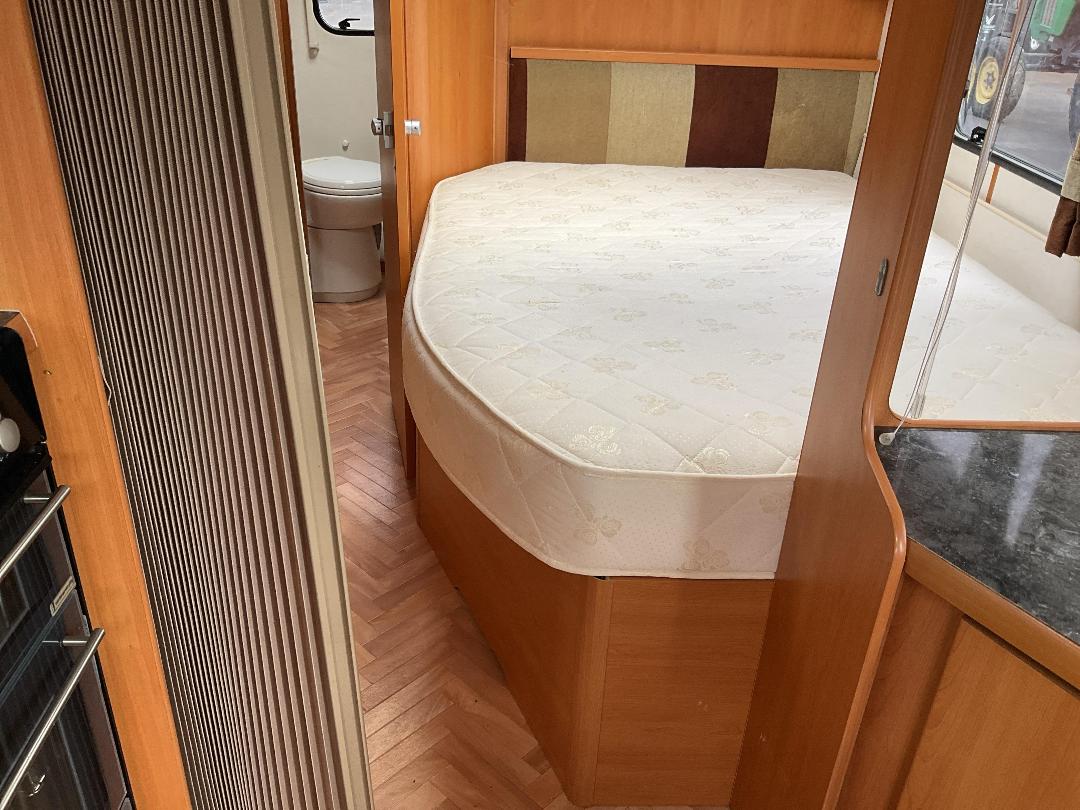 Photo '18' of Lunar Delta RS Caravan - Tandem Photo '18' of Lunar Delta RS Caravan - Tandem