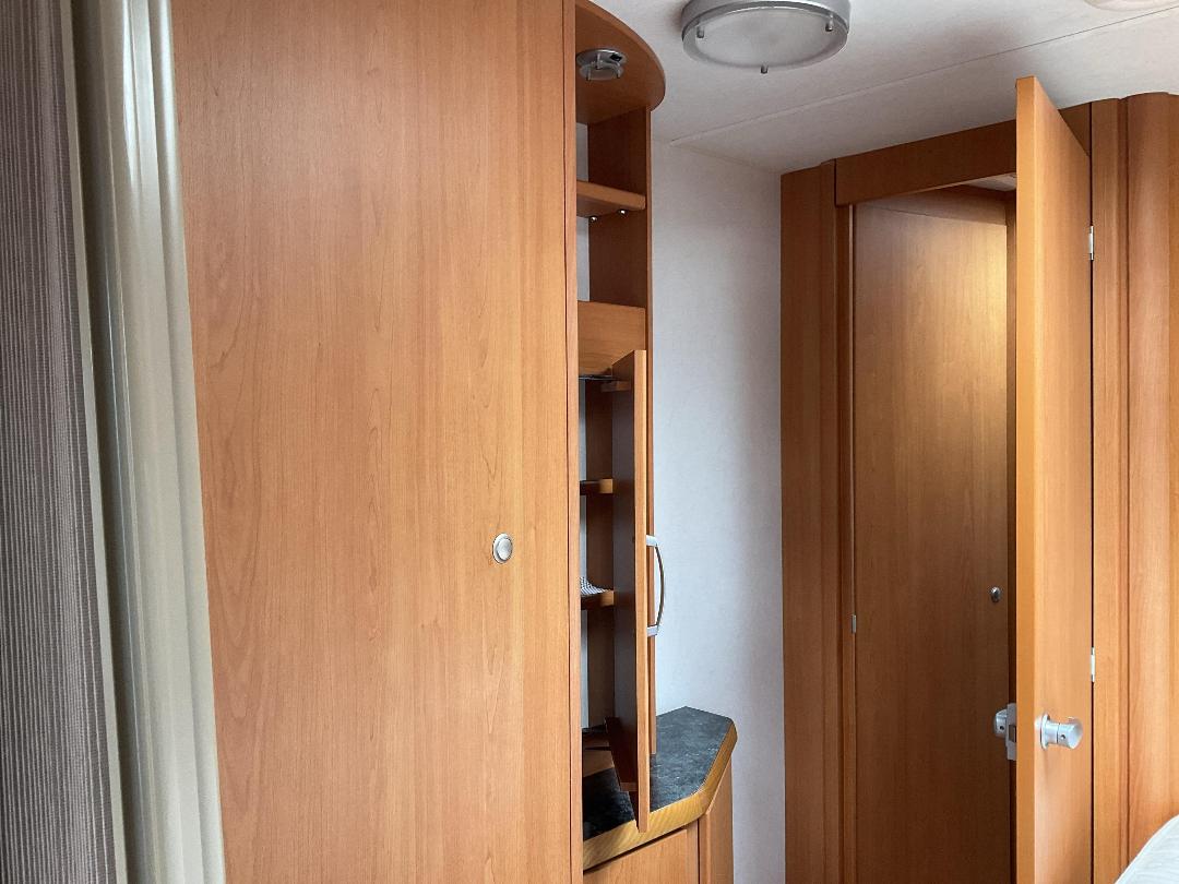 Photo '21' of Lunar Delta RS Caravan - Tandem Photo '21' of Lunar Delta RS Caravan - Tandem