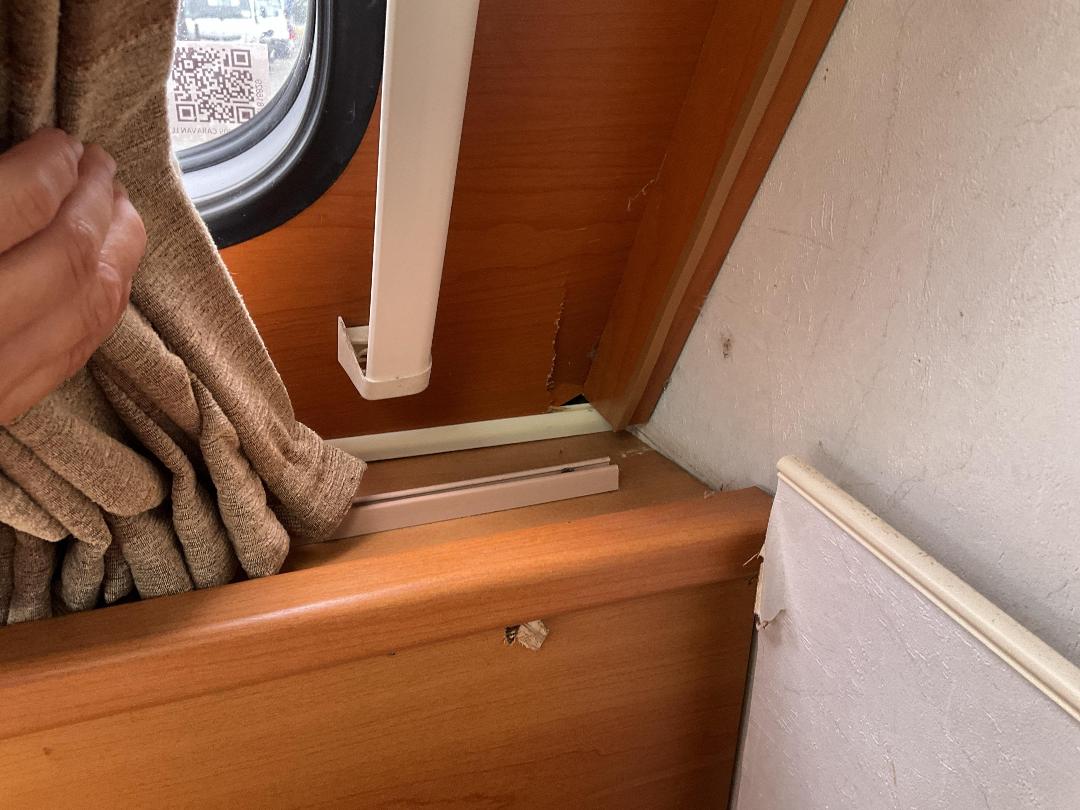 Photo '31' of Lunar Delta RS Caravan - Tandem Photo '31' of Lunar Delta RS Caravan - Tandem