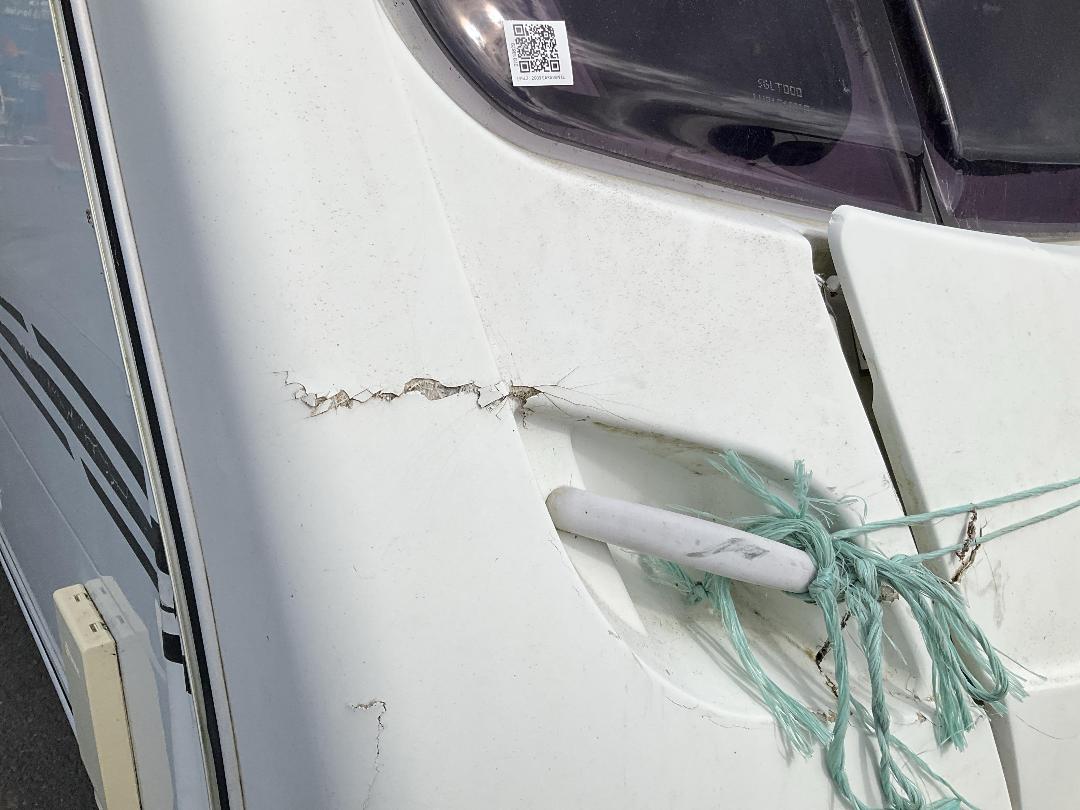 Photo '44' of Lunar Delta RS Caravan - Tandem Photo '44' of Lunar Delta RS Caravan - Tandem