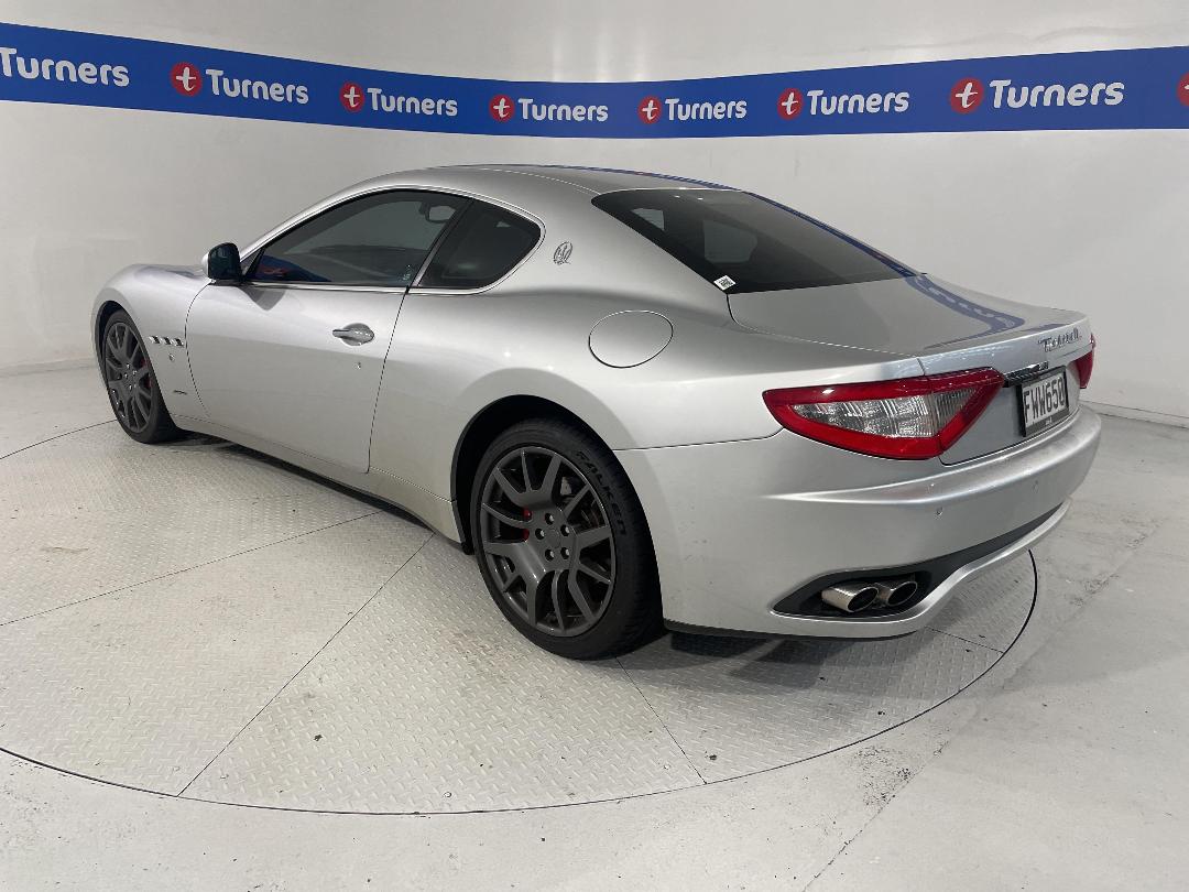 Photo '5' of Maserati Granturismo Photo '5' of Maserati Granturismo