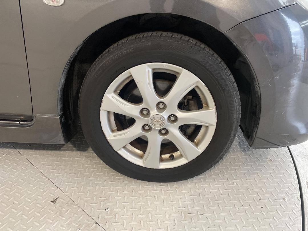 Photo '9' of Mazda 3