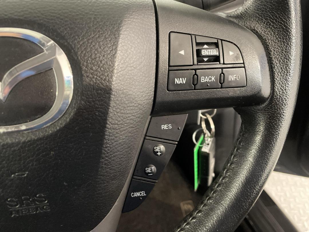 Photo '24' of Mazda 3