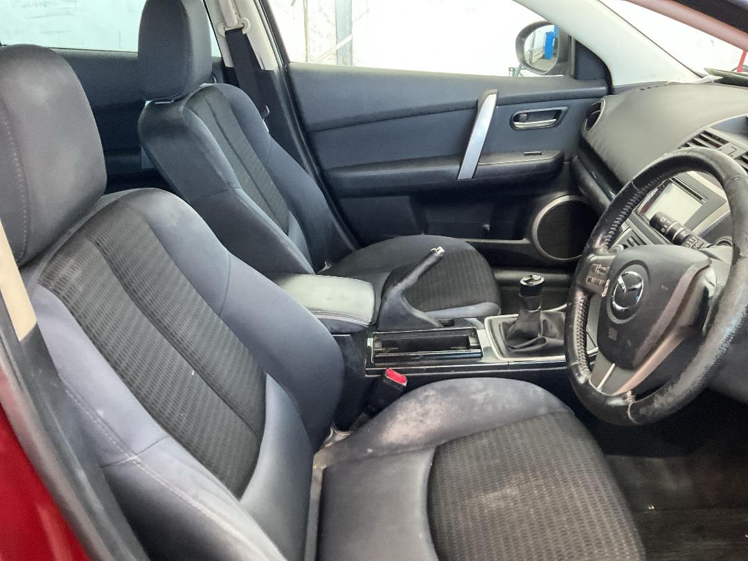 Photo '17' of Mazda Atenza Photo '17' of Mazda Atenza