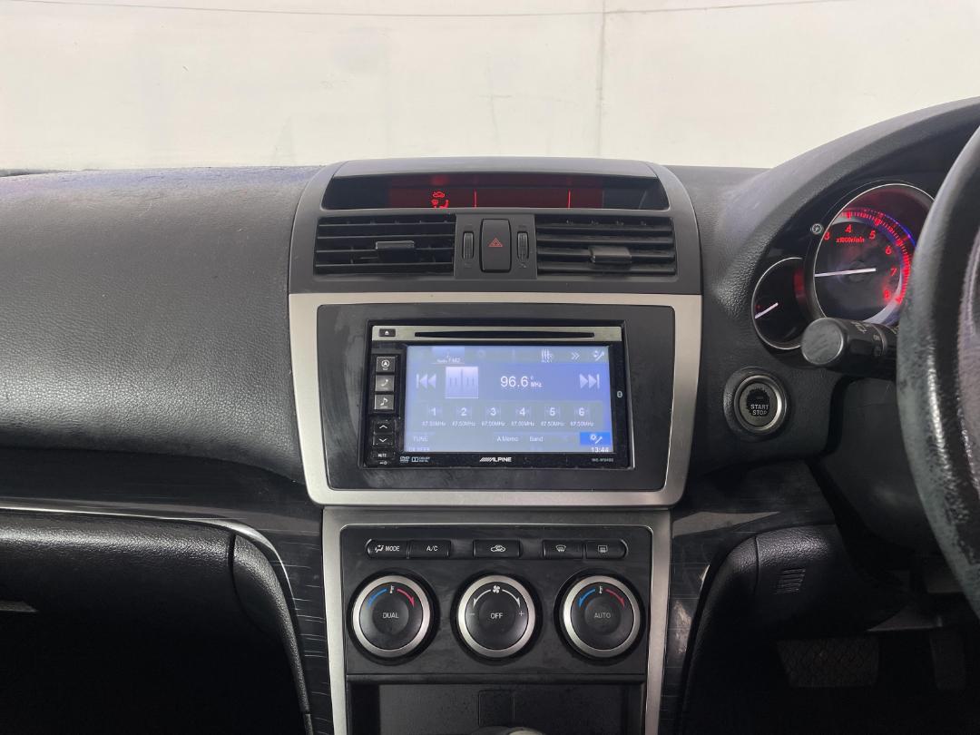 Photo '18' of Mazda Atenza Photo '18' of Mazda Atenza