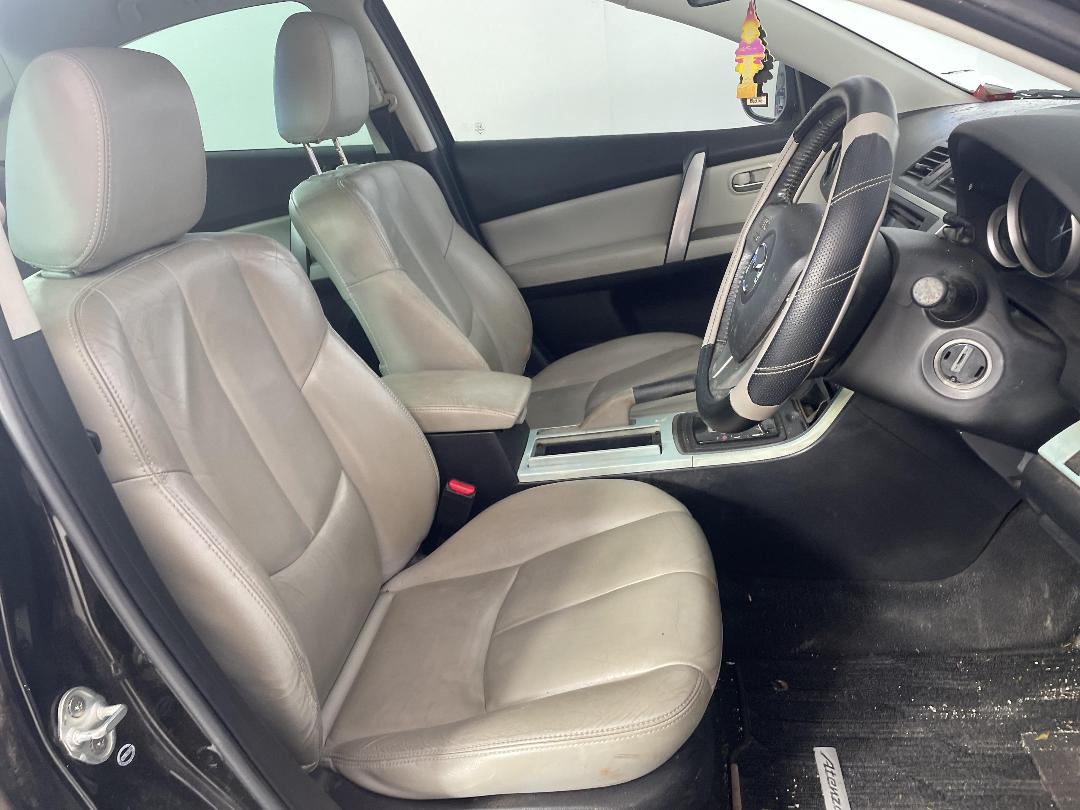 Photo '14' of Mazda Atenza Photo '14' of Mazda Atenza