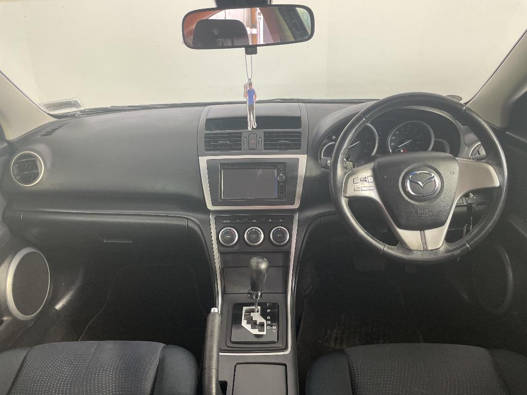 Photo '17' of Mazda Atenza Photo '17' of Mazda Atenza