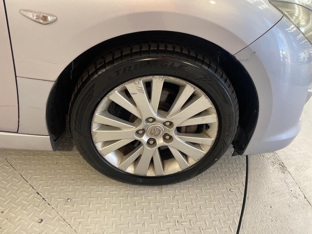 Photo '9' of Mazda Atenza Photo '9' of Mazda Atenza