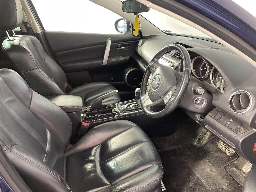 Photo '16' of Mazda Atenza Photo '16' of Mazda Atenza