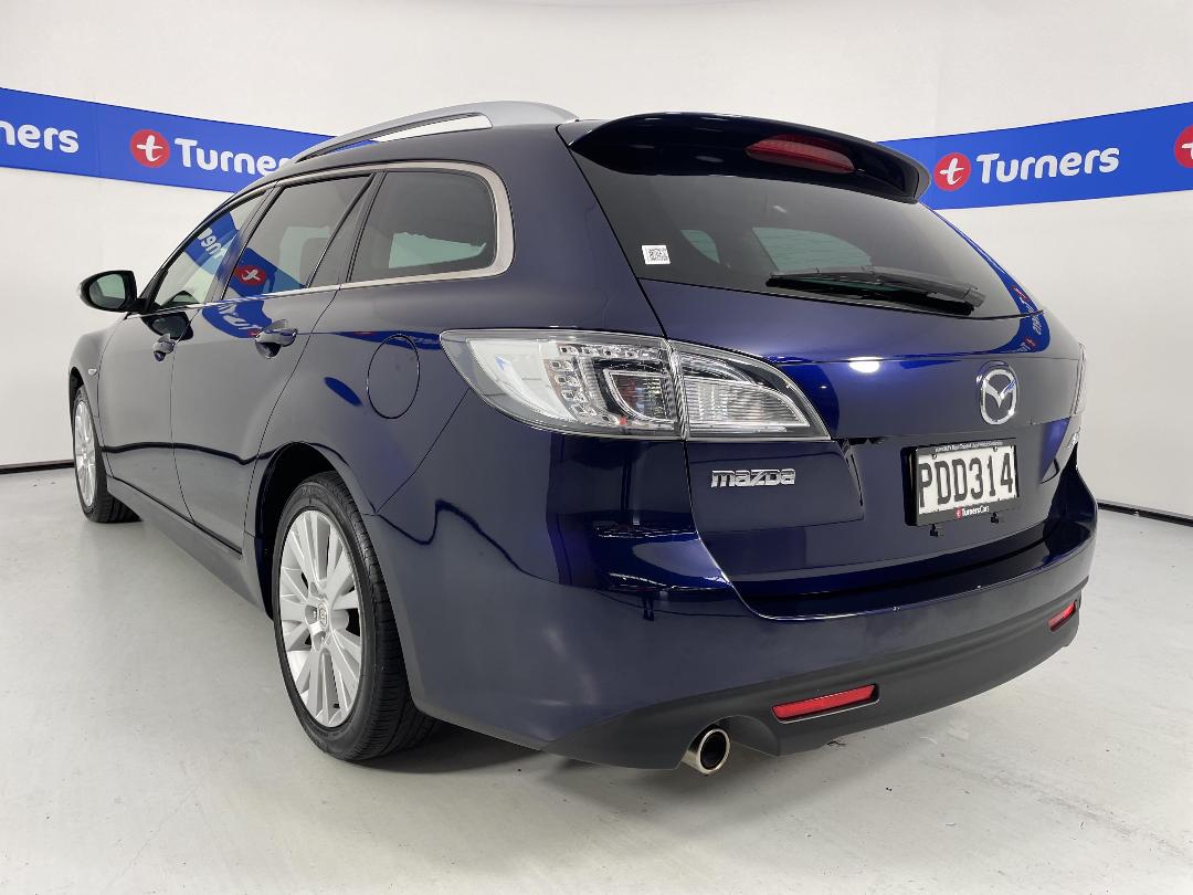 Photo '5' of Mazda Atenza