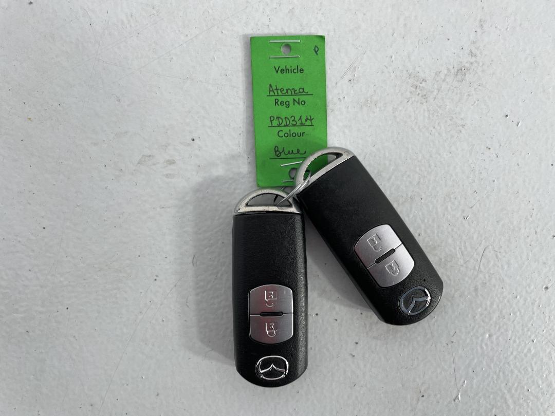 Photo '22' of Mazda Atenza