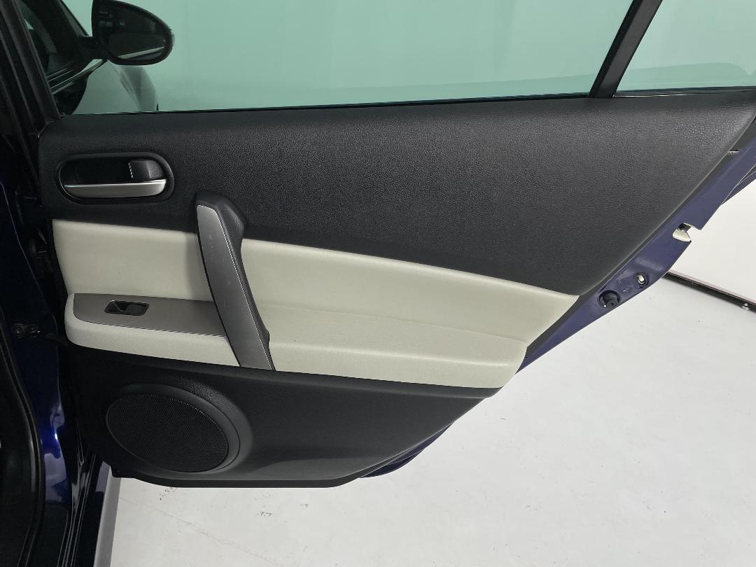 Photo '19' of Mazda Atenza