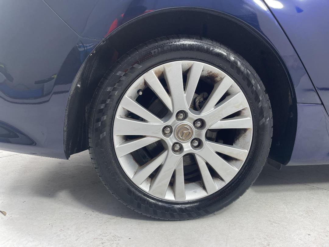 Photo '12' of Mazda Atenza