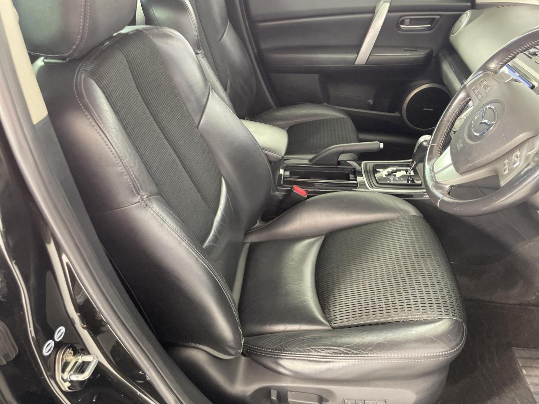 Photo '16' of Mazda Atenza Photo '16' of Mazda Atenza