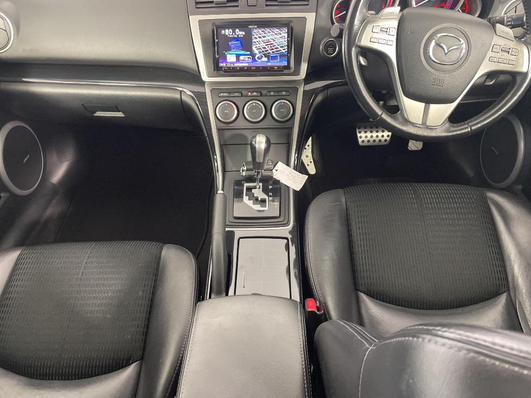 Photo '18' of Mazda Atenza Photo '18' of Mazda Atenza